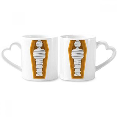 Imagem de Conjunto de canecas de porcelana para casais com estampa de ilustração da mamãe do Egito com alça de coração