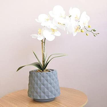 Imagem de Arranjo de Orquídea Artificial de Silicone Branca no Vaso Recôncavo Cinza
