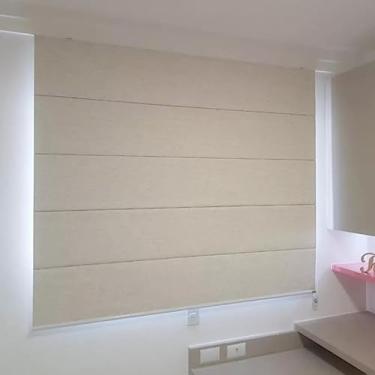 Imagem de Cortina Persiana Romana 2,30 Larg x 1,80 Alt Blackoute Veda Luz (Bege)