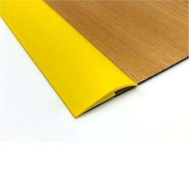 Imagem de GQQGSHOP Tira autoadesiva de transição de piso de carpete de 1,8 m, faixa limite para porta, acabamento de borda de carpete de piso, adequada para transições de limite com uma diferença de altura