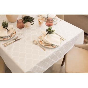 Imagem de Toalha de Mesa Impermeável 4 Lugares Quadrado Jacquard 170x170cm - JOY