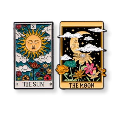 Imagem de Pins de Esmalte Tarot Sol & Lua | Kit 2 Broches Místicos para Mochila e Roupas | Bottons Esotéricos para Pessoas Espirituais e Bruxinhas