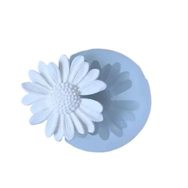 Imagem de Molde de Silicone Margarida Com Furo | Vela | Lembrancinha | Sabonetes Artesanais