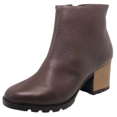 Imagem de Bota Feminina Couro Tratorada Cano Curto Salto Médio Cacci