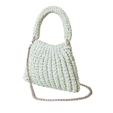 Imagem de Bolsa Artesanal de Crochê Feminina, Estruturada, Média, Alça Metálica Superior, Estilo Luxo e Festa, Feita à Mão, Elegante para Ocasiões Especiais