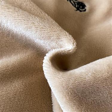 Imagem de Conjunto de cama vintage leve, capa de edredom em veludo macio cor leite com bordado de rosas, lençol de inverno em fleece coral, azul, tamanho queen (200x230cm), 4 peças