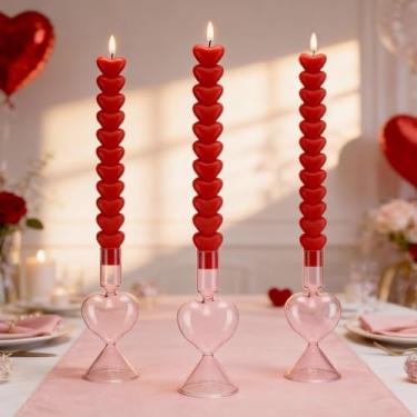 Imagem de Treela 6 conjuntos de velas de coração para o dia dos namorados, 3 velas cônicas de coração, 3 castiçais de vidro dos namorados, kit de castiçal cônico rosa vermelho para presente de dia dos namorados
