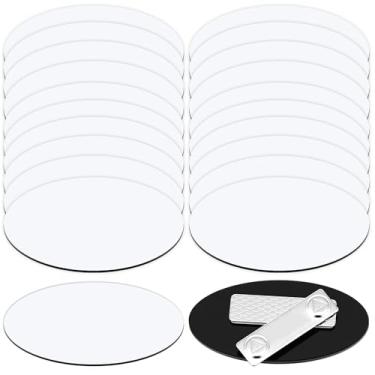 Imagem de XunYee 20 etiquetas de nome brancas em branco magnético, 3 x 7 cm, suporte oval de plástico com clipes, crachá de identificação personalizado gravado para professores, funcionários e funcionários de