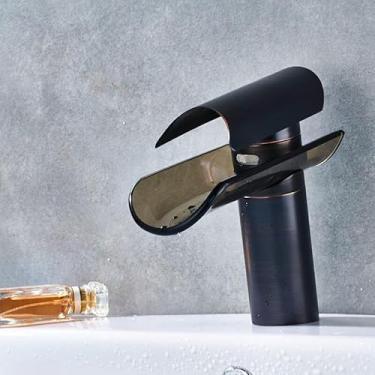 Imagem de Torneira de pia de banheiro montada no deck com alça única cachoeira bico de vidro misturador de água quente e fria torneira de bancada