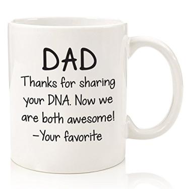Imagem de Caneca de café divertida Papai, compartilhando seu DNA – Presentes de Dia dos Melhores Pais para o papai – Presentes exclusivos de Filhas, Filhos, Crianças, Crianças – Ideias de presente de aniversário para o pai, homens, ele – Divertida, Cool Novelty Cup