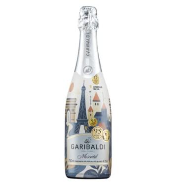 Imagem de Espumante Branco Doce Moscatel Garibaldi - Paris 750ml