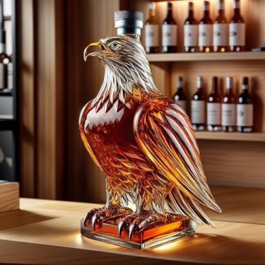 Imagem de Garrafa decantadora de licor de vidro soprada à mão, vidro de borossilicato alto com bico e garras amarelas, presente decorativo e armazenamento de bebidas espirituosas com tampa preta (500 ml)