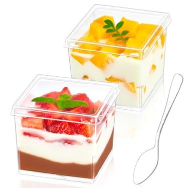 Imagem de Zezzxu Pacote com 50 mini copos de sobremesa quadrados de 142 g com tampas e colheres, copos de plástico transparente pequenos copos de tiro para aperitivo, pudim, mousse, sorvete, frutas