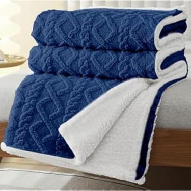 Imagem de Cobertor Casal Sherpa 2,10x1,90m Estilo Lã de Carneiro com Plush e Microfibra(Azul Marinho)