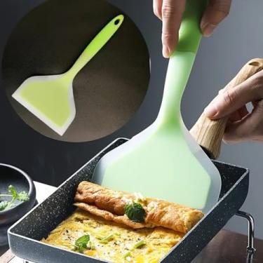 Imagem de Espátula larga de silicone para ovos, peixes e panquecas, espátula de cozinha flexível antiaderente resistente ao calor, flipper de silicone para omeletes, tamales, pizza e mais (verde)