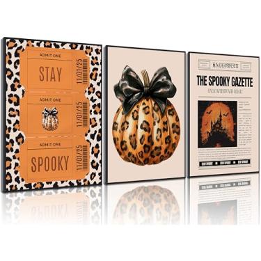 Imagem de CXKAWM Conjunto moderno de arte de parede de leopardo de Halloween com 3 imagens de pintura de leopardo decoração de parede Stay Spooky Ticket Poster Pumpkin Decor Impressões de jornais para meninas