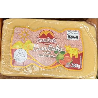Imagem de Doce em Barra Serra Bella 380g – Escolha Entre Cocada, Casadinho, Leite, Pingo de Leite c/ Amendoim ou Abóbora com Coco – Sabor e Tradição Mineira em Cada Mordida (Casadinho de Goiabada com Doce de Leite)