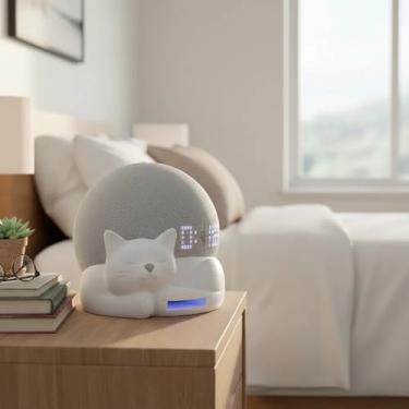 Imagem de Suporte Alexa Echo Dot 4 e Dot 5. Tema GATO DORMINDO. Presente, decoração, som, stand de mesa Amazon, música, hobbie