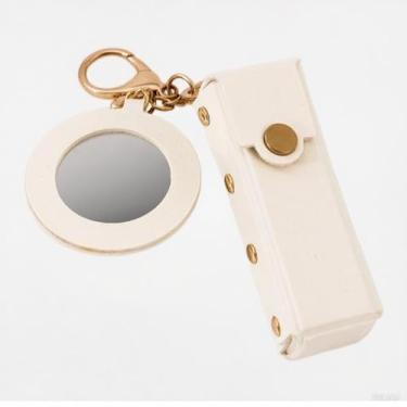 Imagem de Porta-batom portátil de couro PU, porta-chaves, porta-batom, com mini espelho, chaveiro criativo e fofo, protetor labial, batom, viagem, estojo de armazenamento de maquiagem para mulheres (estilo 10)