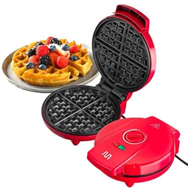 Imagem de Máquina de Waffle Prepara até 4 Porções com Revestimento Antiaderente e Controle de Temperatura 127V 1200W Multi - CE188
