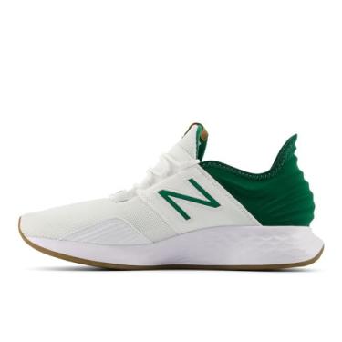 Imagem de New Balance Fresh Foam Roav V1 masculino, Branco/pinho clássico/incenso, 40