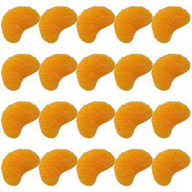 Imagem de SQXBK 20 peças de PVC realistas fatias laranja mini fatias de laranja modelos de frutas falsas 3,16 x 2,18 cm para exibição de fotografia, moldes de bolo de aniversário, decoração de mesa de cozinha e