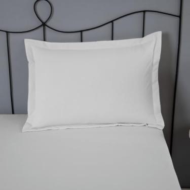 Imagem de Kit 2 peças de Porta Travesseiros Percal 180 Fios Branco (70x50 cm) - 80% Algodão 20% Poliéster.
