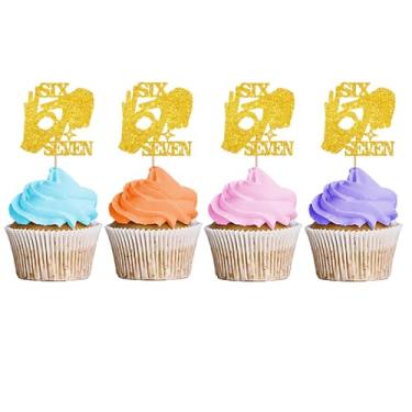Imagem de 24pcs Engraçado 6 7 Cupcake Toppers, I Was 6 Now I'm 7 Birthday Cupcake Toppers, Six Seven with Hand Cupcake Picks para Aniversário/Geração Z Tema Festa Decoração - Glitter Dourado