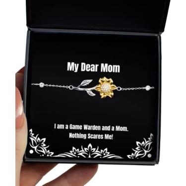 Imagem de SpreadPassion Presentes de mãe para mãe, I am a Game Warden and a Mom. Nothing Scares Me!, Bracelete de girassol ideia única Mom Girassol, da Daughter