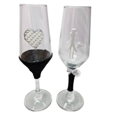 Imagem de 2 Taças Vidro Casamento Noivos Casal Presente