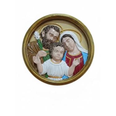 Imagem de Imagem Sacra em Gesso da Sagrada Família, Moldura Redonda Dourada, 17,5cm Diâmetro, Decoração Religiosa com Halos Dourados