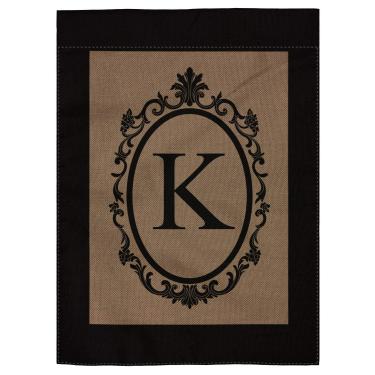 Imagem de Pingpi K Monograma Bandeira de jardim de estopa dupla face - 31,75 cm L x 45,72 cm A