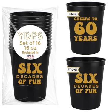 Imagem de Conjunto de 16 copos de aniversário de 60 ml, 473 ml cada, seis décadas de diversão, decorações de torcida para 60 anos, lembrancinhas de festa de aniversário de 60 anos, brinde a 60 anos
