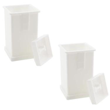 Imagem de KKUANG 2 unidades de espalhadores de manteiga com suporte de armazenamento de plástico e dispensador de tampa embutido para panquecas de pão, waffles, torradas e flocos de milho, branco