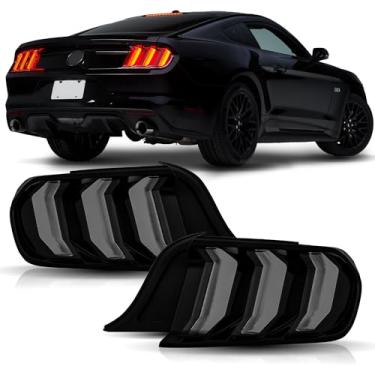 Imagem de Conjunto de luzes traseiras de LED compatível com luzes traseiras Ford Mustang 2015 2016 2017 2018 2019 2020 Lâmpada de freio traseiro com luz de sinal sequencial, lente fumê de caixa preta