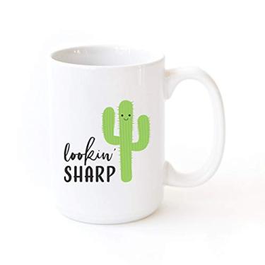 Imagem de The Cotton & Canvas Co. Caneca de café e xícara de chá de cerâmica divertida de comidas Lookin' Sharp