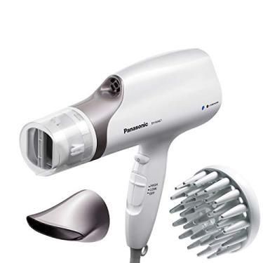 Imagem de Panasonic Secador de cabelo Nanoe Salon com bocal oscilante de secagem rápida, acessórios para difusor e concentrador, 3 configurações de calor de velocidade para facilitar o estilo e cabelo saudável - EH-NA67-W (branco)