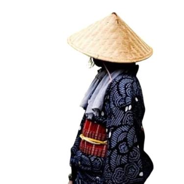 Imagem de Chapéu Vietnamita Tradicional em Bambu, Design com Folhas Decorativas, Estilo Asiático, Unissex para Cosplay e Fantasia