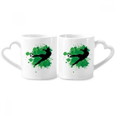 Imagem de Conjunto de canecas de porcelana para casais de futebol e futebol americano com alça de coração