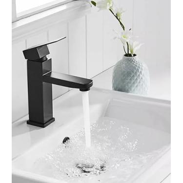 Imagem de Torneira Preta Banheiro Lavabo Monocomando Quente e Frio Bica Baixa - B2T