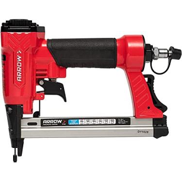 Imagem de Arrow Pistola de grampo pneumático sem óleo PT50, Grampeador profissional resistente para madeira, estofamento, tapete, cercas de arame, serve para grampos de 1/4", 5/16", 3/8", 1/2", 9/16", vermelho