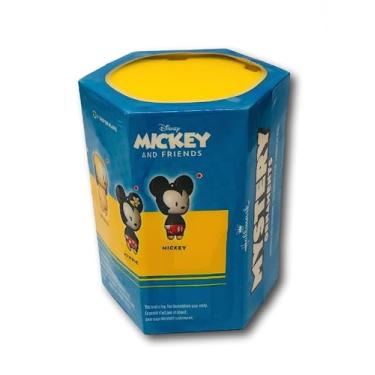 Imagem de Enfeite Hallmark Misterioso da Série 2 do Mickey Mouse e Seus Amigos da Disney - 1 Enfeite de Caixa Misteriosa