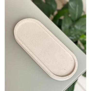 Imagem de Bandeja Oval G para Decoração de Cimento Artesanal Resistente à Água. (Branco Areia)