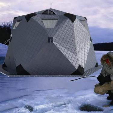 Imagem de Barraca de pesca no gelo isolada para 3-5 adultos, abrigo pop-up 420D à prova de vento com macaco de fogão e bolsa de transporte, inclui âncoras de gelo, interior espaçoso de 4,4 m²