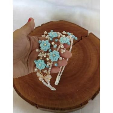 Imagem de Tiara Jardim Encantado com Flores Borboleta e Pérolas (Azul claro e off)