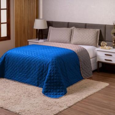 Imagem de Kit Cobre Leito Casal Queen 4 Peças Dupla Face – Colcha Matelada Reversível + 2 Porta-Travesseiros + Lençol – Enxoval Elegante, Prático e Confortável (Azul royal/Bege)