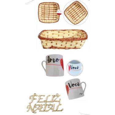 Imagem de Kit Caneca Amo Você, Cesta De Palha Formato Quadrado e Placa Feliz Natal