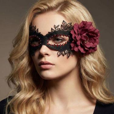 Imagem de Máscara de renda preta com detalhe de rosa Fantasia Bailes de Máscaras