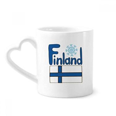 Imagem de Caneca com estampa azul da bandeira nacional da Finlândia, copo de coração de vidro