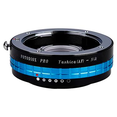 Imagem de Adaptador de montagem de lente Fotodiox Pro - lente Yashica 230AF (YAF, Y230AF) para câmera Nikon SLR/DSLR com seletor de controle de abertura e elementos de vidro para correção de foco
